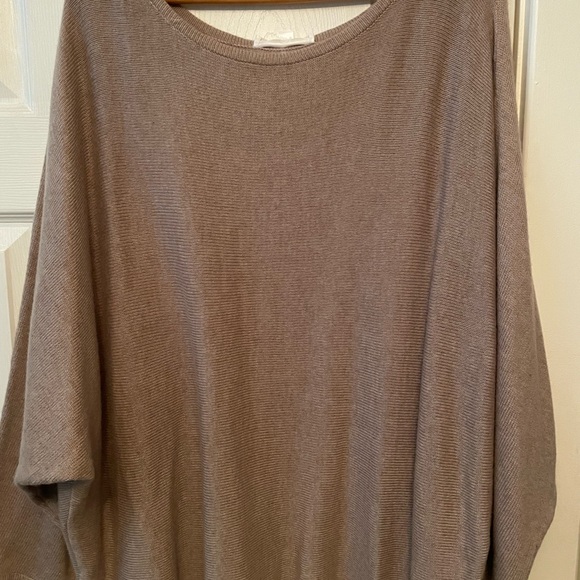 Brand new tags on Addition Elle shirt - Picture 4 of 4